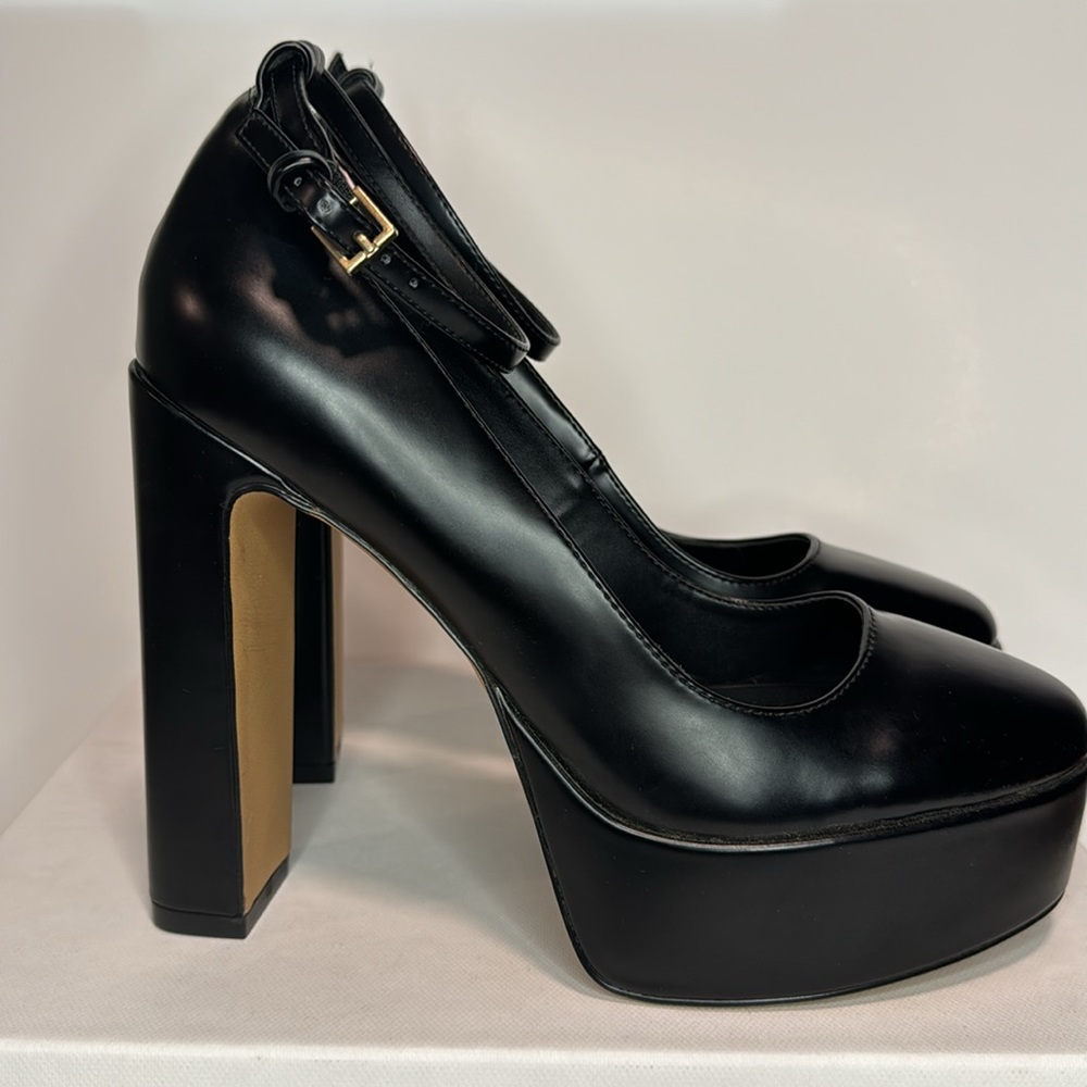 Aldo Platform Pumps